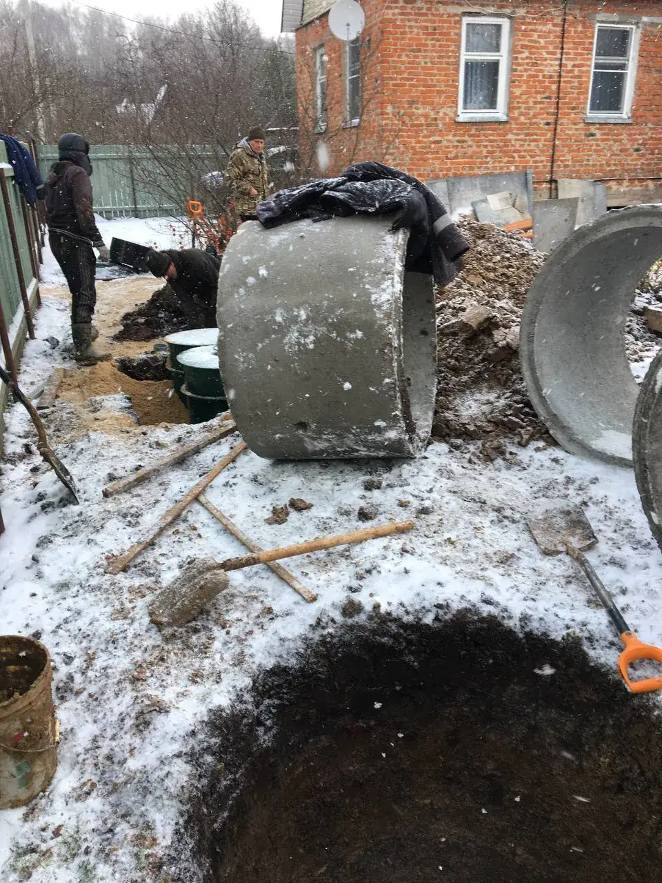 Удача 1 с техническим колодцем. Монтаж септика в Заокском районе