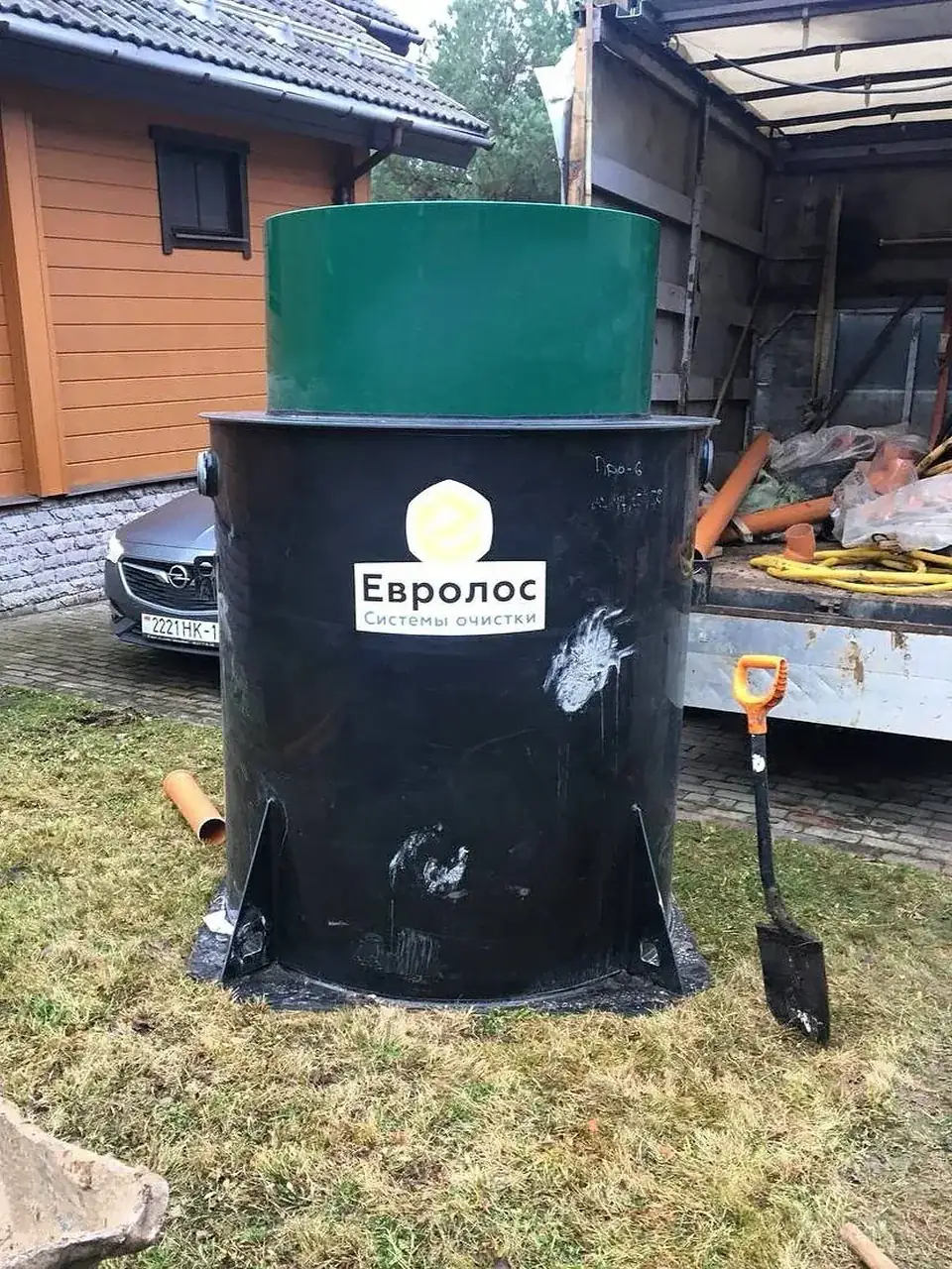 Евролос Про 6 с сохранением участка. Монтаж септика в Заокском районе